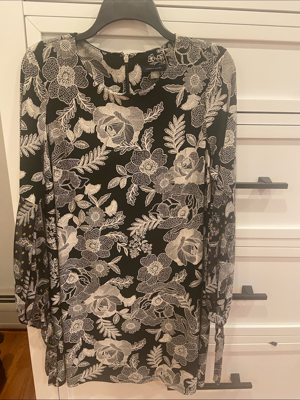 Tommy Hilfiger Black and White Floral Long-Sleeve Dress